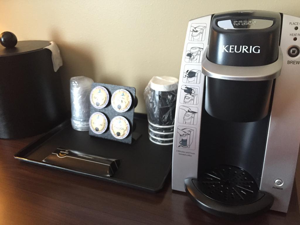Grandstay Hotel & Suites Mount Horeb - Madison Стая снимка