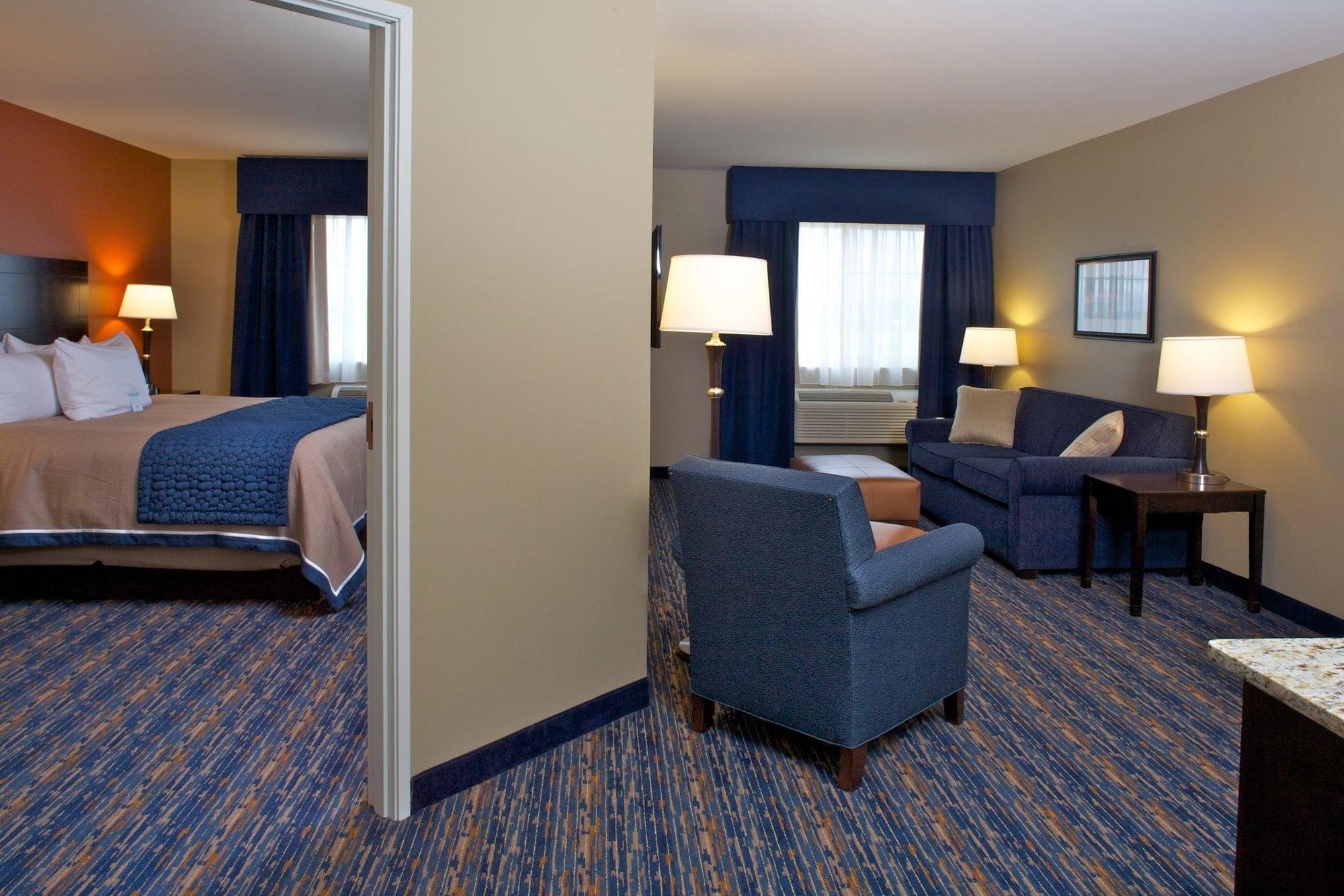 Grandstay Hotel & Suites Mount Horeb - Madison Екстериор снимка