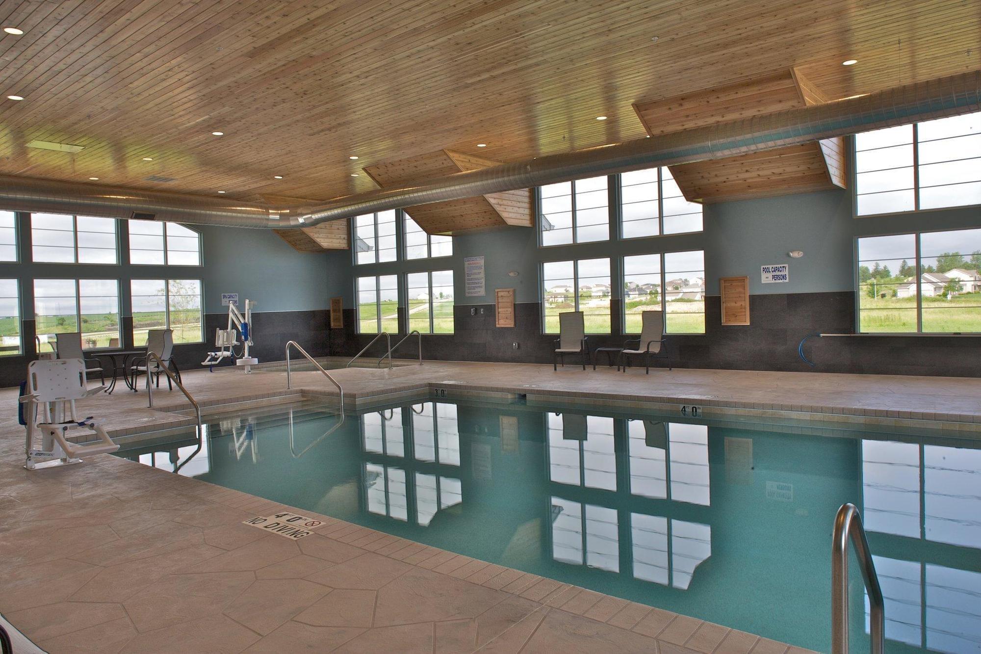 Grandstay Hotel & Suites Mount Horeb - Madison Екстериор снимка