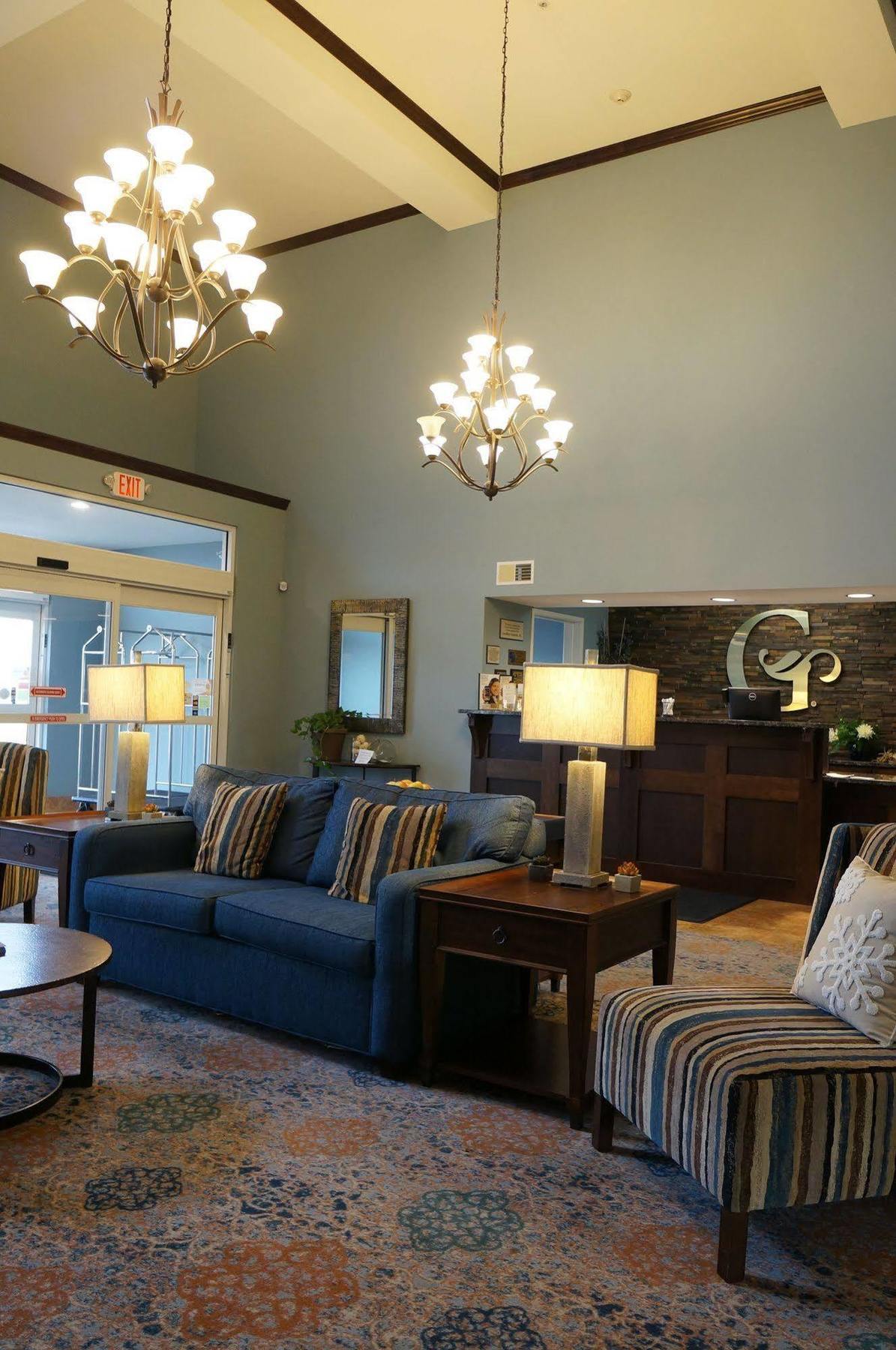 Grandstay Hotel & Suites Mount Horeb - Madison Екстериор снимка